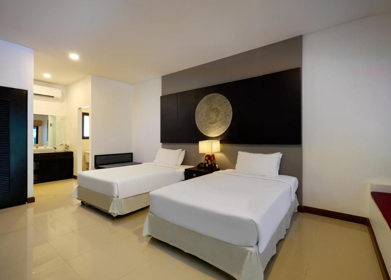 Nai Yang Beach Resort And Spa Buitenkant foto