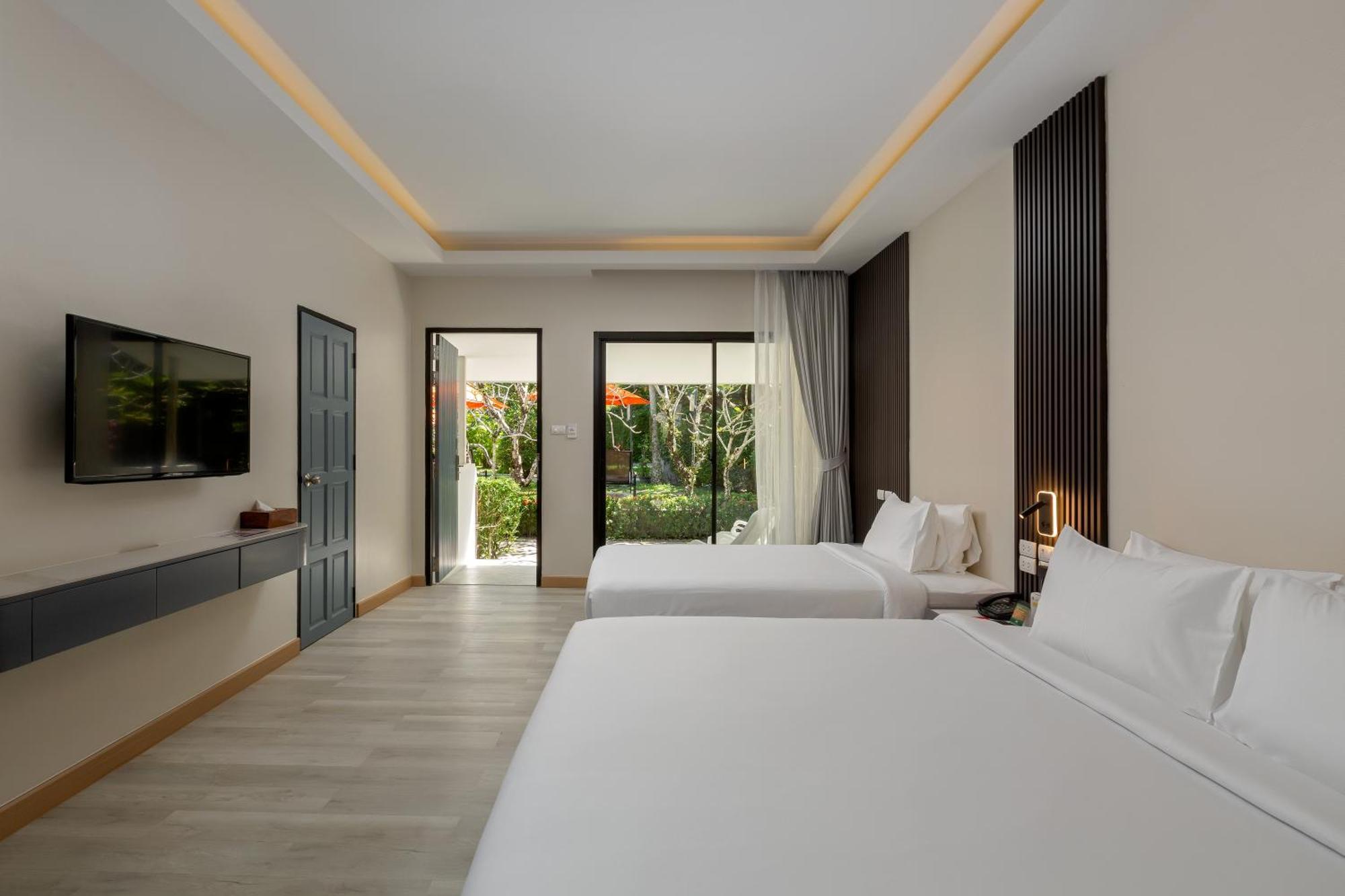 Nai Yang Beach Resort And Spa Buitenkant foto