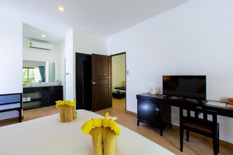 Nai Yang Beach Resort And Spa Buitenkant foto